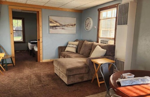 Fremont Cabina | Sturgeon Cabin - Fremont, WI