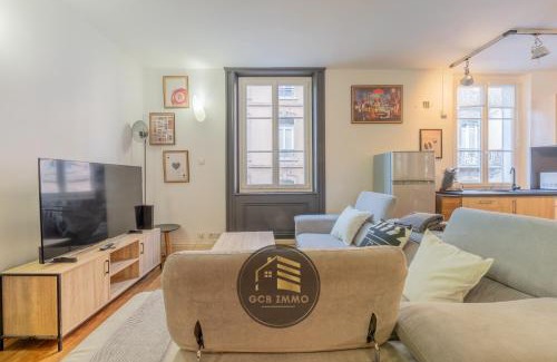 Secteur 2 Apartamento | Style indus & Billard - Coeur de Grenoble