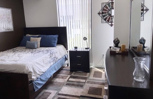 Westside Apartamento | Stylish 1 bedroom W/ pool