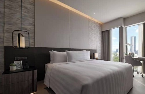 Golden Triangle Hotel | Stylish 1-BR Suite Premier Bukit Bintang Breakfast