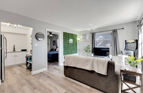 Sun Bay South Apartamento | Stylish 1BR Hideaway | South Tampa