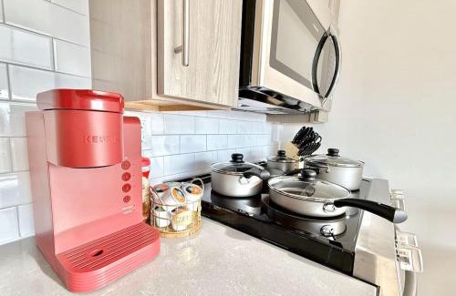 Poplar Apartamento | Stylish 1Br King with Gym in the Heart of Old City