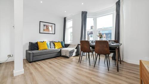 Higham Hill Apartamento | Stylish 2-Bed flat in E17