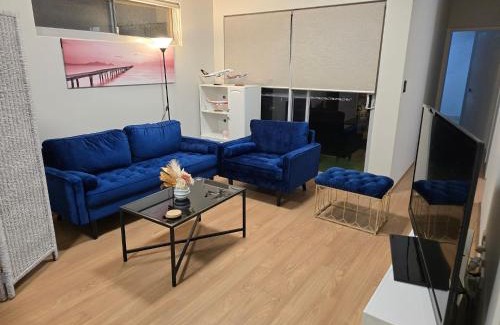 Maddington Apartamento | Stylish 2-Bedroom Apartment in Maddington, 15 Minutes from Perth Airport