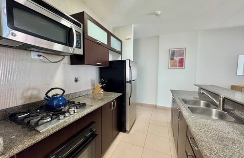 San Francisco Apartamento | Stylish 2BR Apartment with City & Park Views