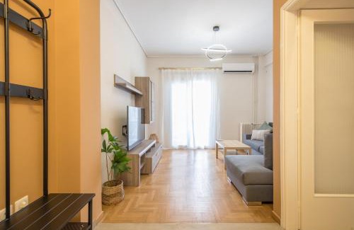 Ampelokipoi Apartamento | Stylish 2BR by Panormou Metro