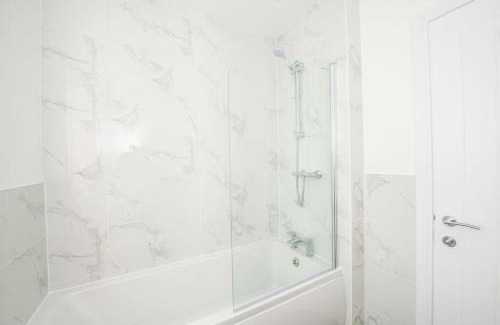 Bootle Casa | Stylish 3-Bed Home-Liverpool