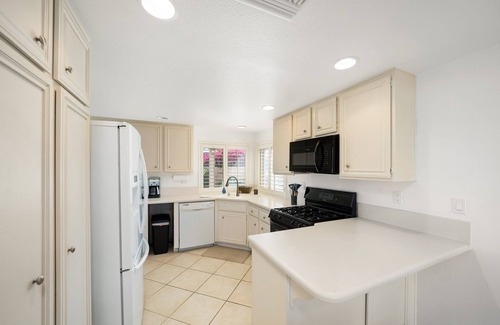Indian Wells Condominio | Stylish 3 bedroom condo w/ office & 3 pools