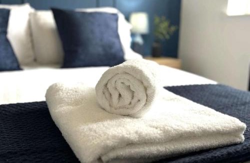 Shrewsbury Apartamento | Stylish 3BR Hideaway in Shrewsbury - Business Ready, Leisure Friendly By Parydise Properties