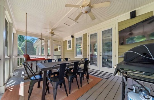 Reynolds Landing Cabaña | Stylish 3BR Retreat in Reynolds Landing - Greensboro GA