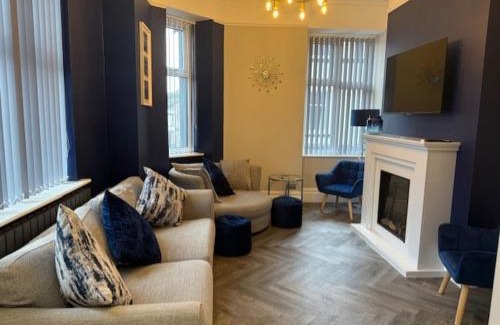 Conwy Casa | Stylish 4 bed in Central Conwy