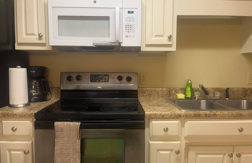 Valdosta Casa | Stylish 4-bedroom, 3 Bath Townhome in Valdosta