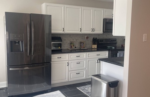 Newark Casa | Stylish 4 Bedroom Townhouse near UD campus