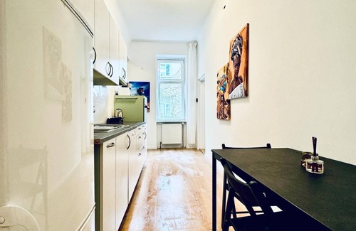 Rudolfsheim-Funfhaus Apartamento | Stylish 5BR 7min to Westbahnhof