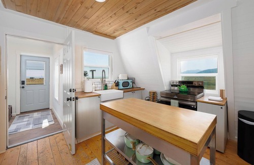 Fairplay Cabina | Stylish A-Frame Escape! Rare Fall Avails, Dogs OK, Mountain Views, Stargazing!