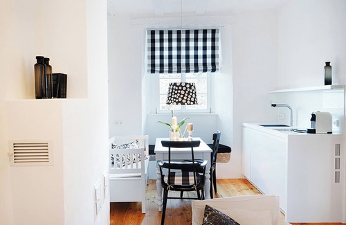 Muerlenbach Otro | Stylish apartment at Bertradaburg Castle