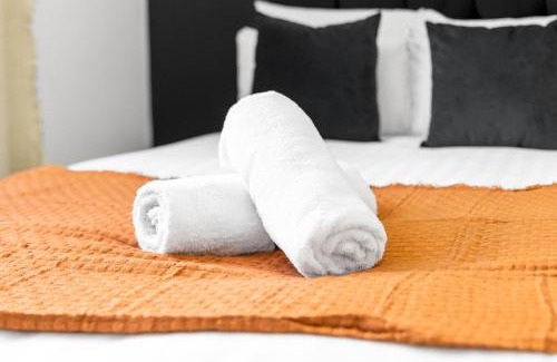 Cradley Apartamento | Stylish Apartment - Rowley Regis - Parking - Netflix - Wifi - 49BG