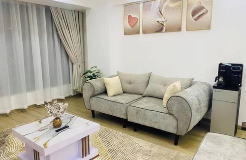 Nguluni Apartamento | Stylish Apartment with a pool