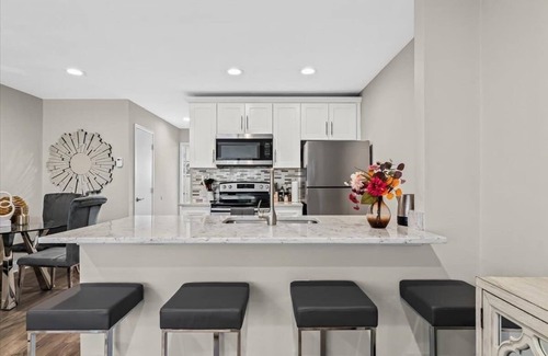 Royal Oak Apartamento | Stylish Apt in Royal Oak | 1BA | 1BD