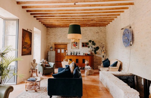 Saint-Martin-Petit Casa | Stylish Boho Country Manor House, Total Relaxation and Luxury in Wine Country
