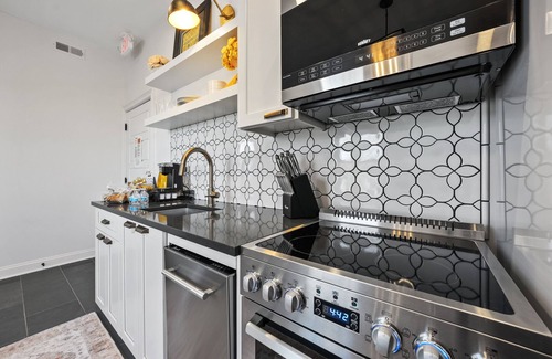 Sandusky Condominio | Stylish Boutique Style Condo