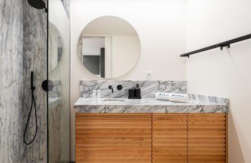 Aldoar Apartamento | Stylish & Bright Flat with Balcony by HostWise