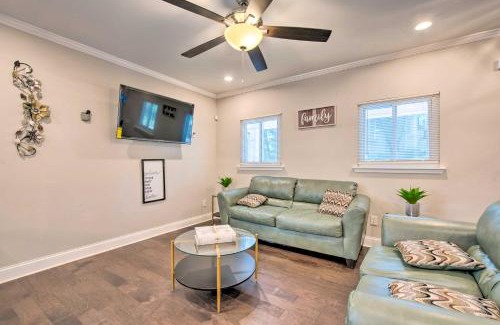 College Park Casa | Stylish College Park Home with Private Garden!