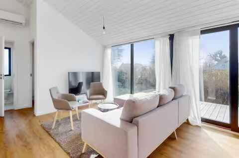Rodvig Stevns Casa | Stylish Cottage Near Beach, Cliffs & Harbour