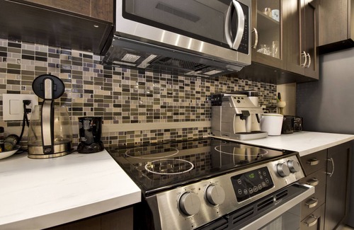 Sandy Hill Casa | Stylish east downtown house with easy river access