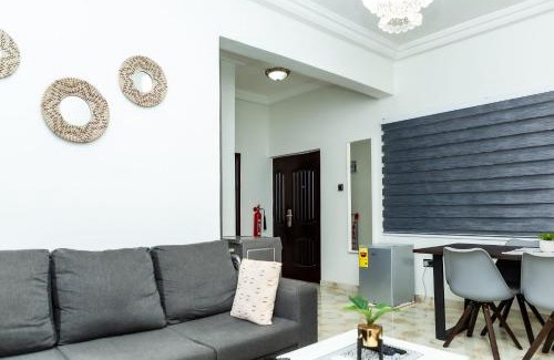 Teshie Apartamento | Stylish East Legon Apartment - AC, Wi-Fi, Netflix