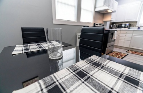 Marion Casa | Stylish Extended-Stay Home in Peaceful Midtown