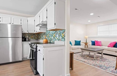 Richmond Apartamento | Stylish, Fully Furnished Apartments - Comfort and Convenience, Just Like Home