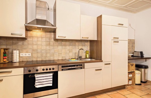 Sigmarszell Apartamento | Elegante apartamento vacacional "Tuna" en villa de edificio antiguo, con vistas a la montaña