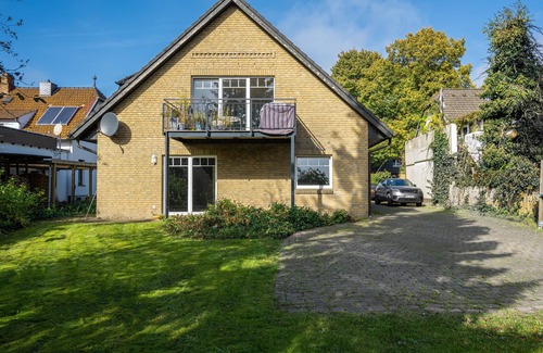 Neumuenster Condominio | Stylish holiday apartment in the middle of Schleswig Holstein near the Einfeld lake