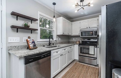 Lexington Casa | Stylish Home in Lexington