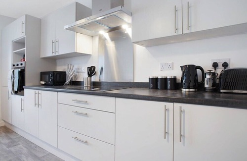 Eastgate Apartamento | Stylish Home near St. Johns Chapel, Sleeps 6