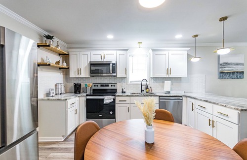 East Durham Casa | Stylish house close to Downtown -starts at 3.5k/month