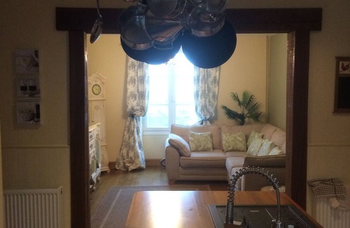 Augignac Casa | Stylish House near Lake and Beach at St Estephe