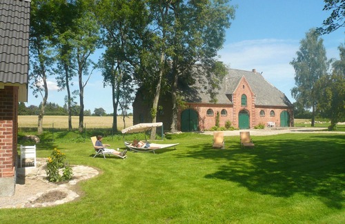 Ahrensbok Casa | Elegante casa señorial, zona tranquila, ideal para familias, cerca del mar Báltico.