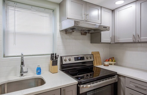 East Passyunk Crossing Apartamento | Stylish Minimalist Stay in City Center