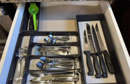 Mississauga Villa | Stylish Mississauga Escape Near Downtown