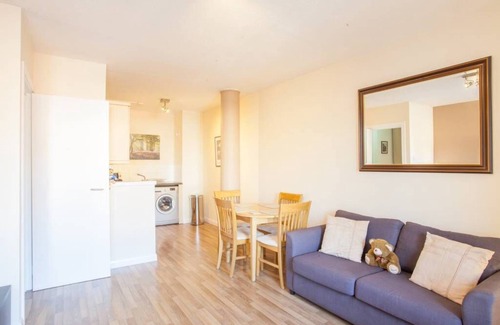 East End Apartamento | Piso moderno y con estilo en la ciudad de Merchant!