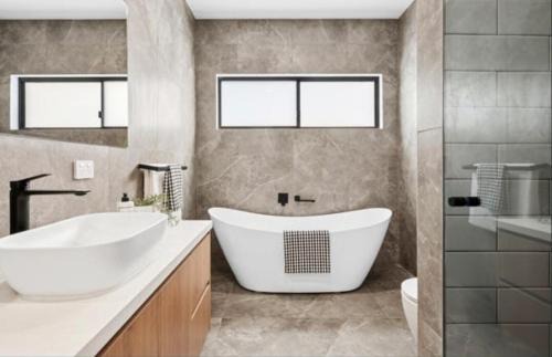 Highton Casa | Stylish Modern Getaway Geelong