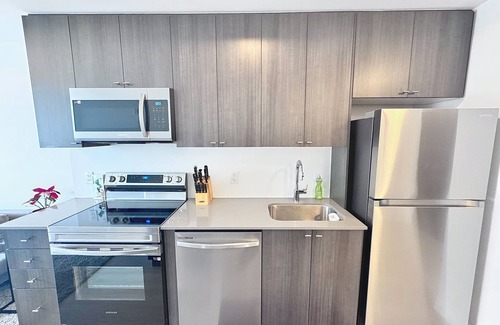 Halton Regional Municipality Apartamento | Stylish New Condo in Milton - Close to Glen Eden Ski Resort