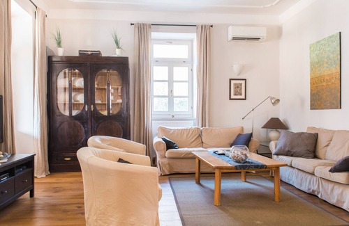 Most na Soci Apartamento | Elegante ático en Most na Soci con gran terraza