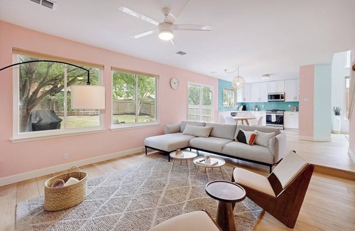 Wells Branch Casa | Stylish Retreat 10 Min to Domain/Q2 Gym &Games