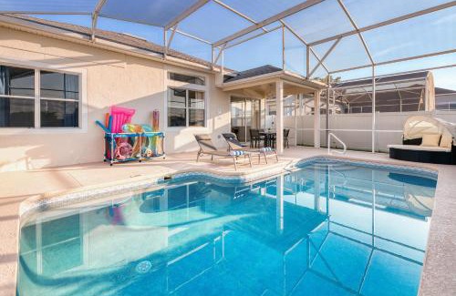 Highlands Reserve Casa | Stylish Retreat with Pool near The Parks