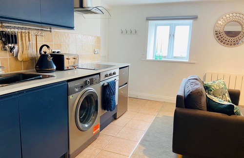 Monmouth Apartamento | Stylish, Rural Apartment With Amazing Views