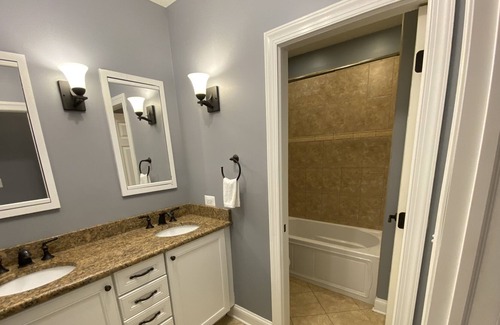 Sheffield and DePaul Apartamento | Santuario con estilo en el corazón de Lincoln Park