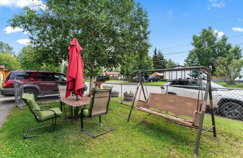 Airport Heights Community Council Apartamento | Stylish Studio Suite Near Downtown Anchorage - Explore Alaska's Beauty with Ease